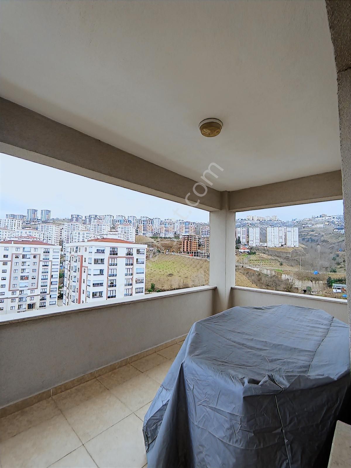 Doğu Gayrimenkulden "70 M² Terası "olan Eşsiz 3+1 Satılık Daire - Görsel 3