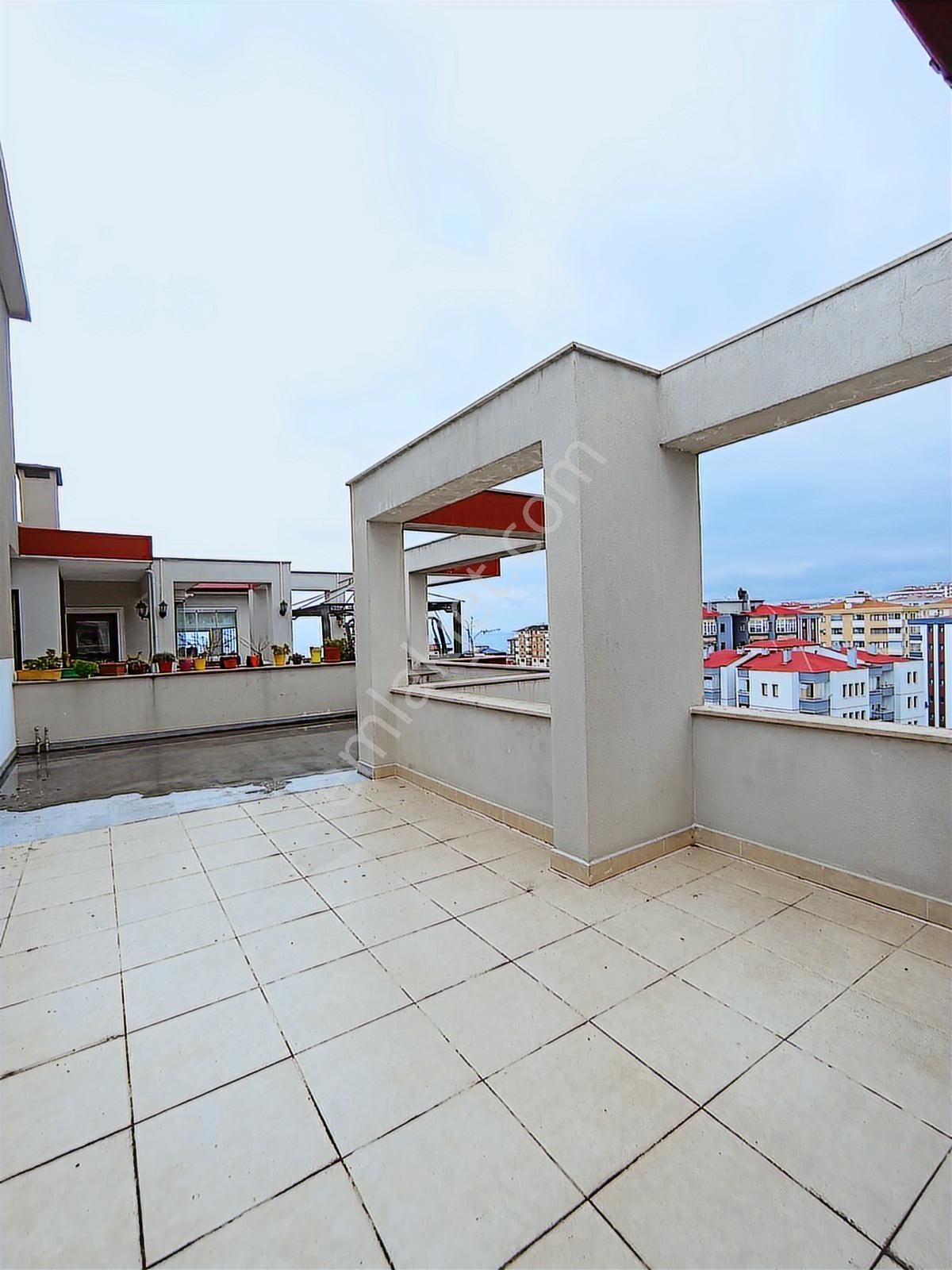 Doğu Gayrimenkulden "70 M² Terası "olan Eşsiz 3+1 Satılık Daire - Görsel 9