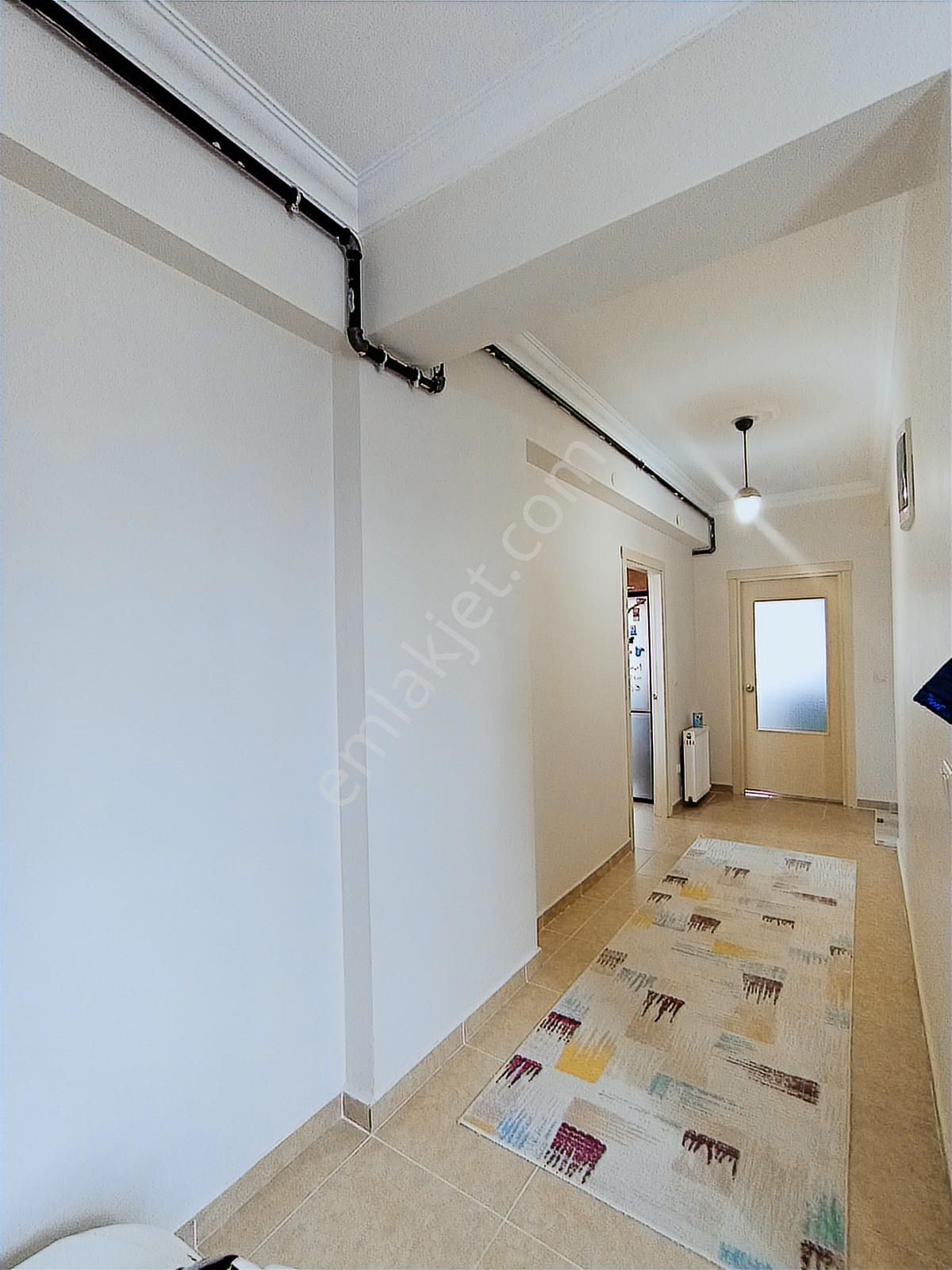 Doğu Gayrimenkulden "70 M² Terası "olan Eşsiz 3+1 Satılık Daire - Görsel 14