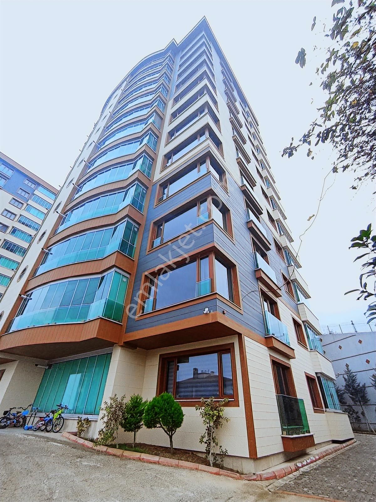 Doğu Gayrimenkulden Sümela 2.etap Da Manzaralı 4+1 Satılık Daire