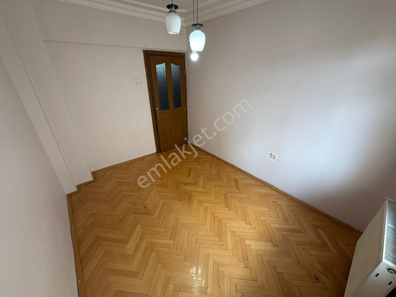 Etlik'de Kuyuyazı Cadde Üzeri Yüksek Giriş 3+1 Fırsat Daire - Görsel 31