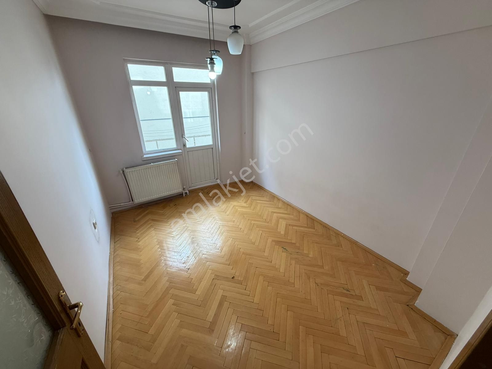 Etlik'de Kuyuyazı Cadde Üzeri Yüksek Giriş 3+1 Fırsat Daire - Görsel 27