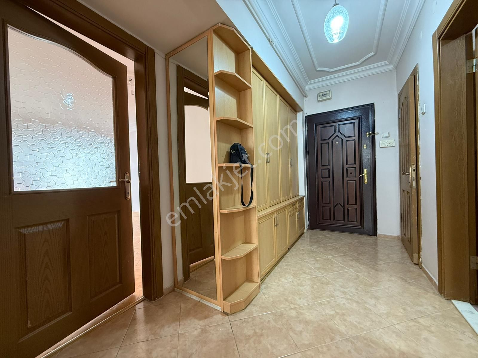 Etlik'de Kuyuyazı Cadde Üzeri Yüksek Giriş 3+1 Fırsat Daire - Görsel 13