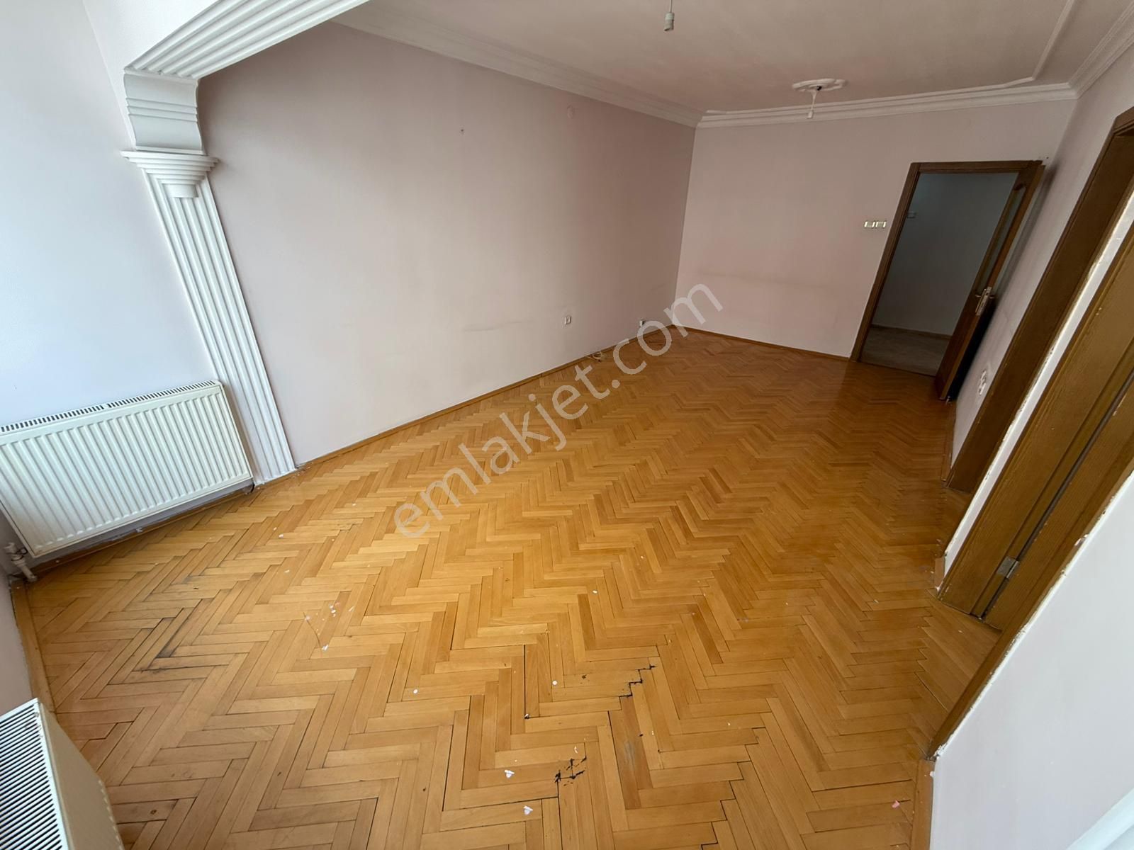 Etlik'de Kuyuyazı Cadde Üzeri Yüksek Giriş 3+1 Fırsat Daire - Görsel 10