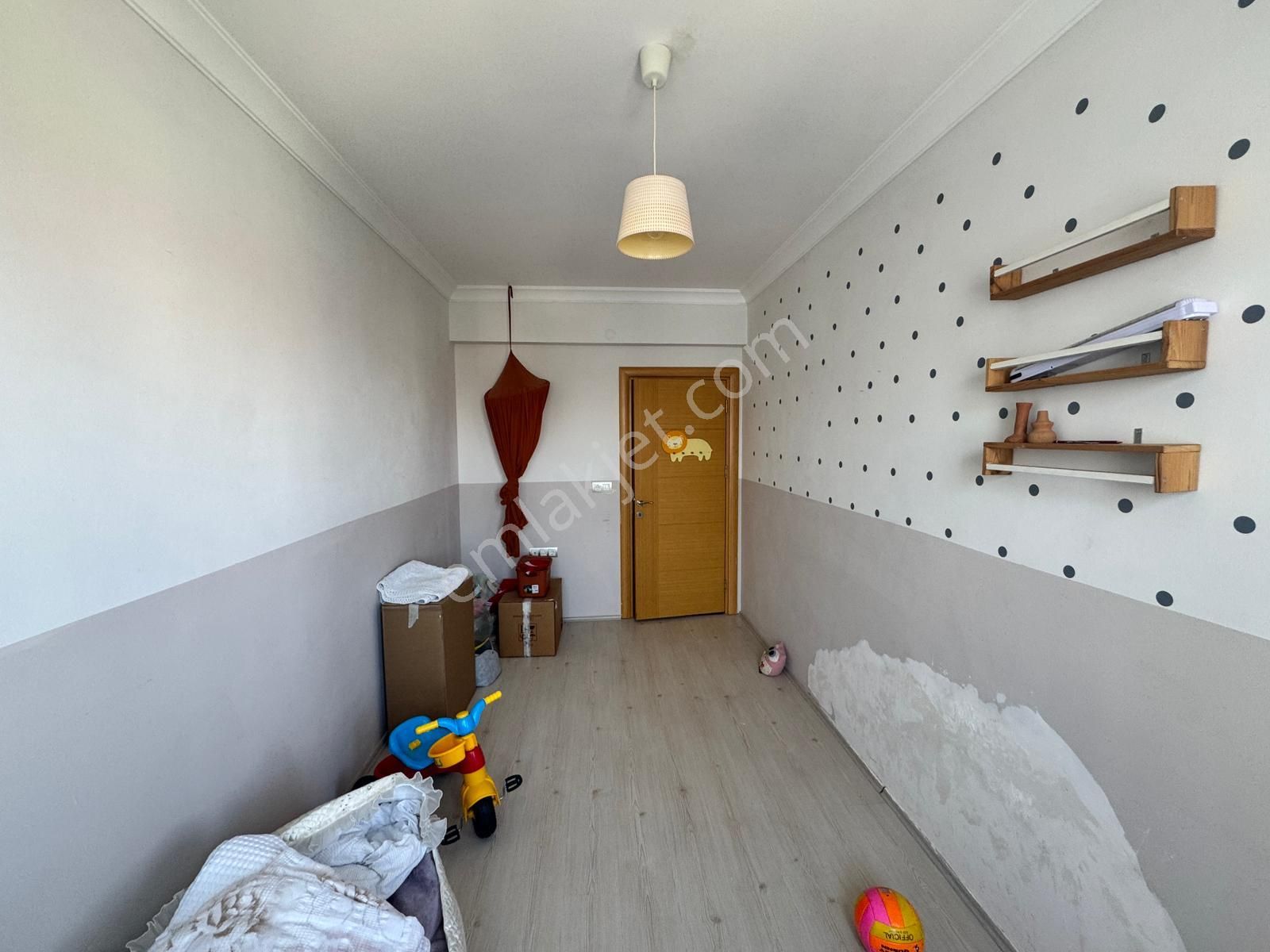 Kaçmazer'den Gölet Ve Sağlık Meslek Lisesi Yakını 3+1 Kiralık Daire - Görsel 18