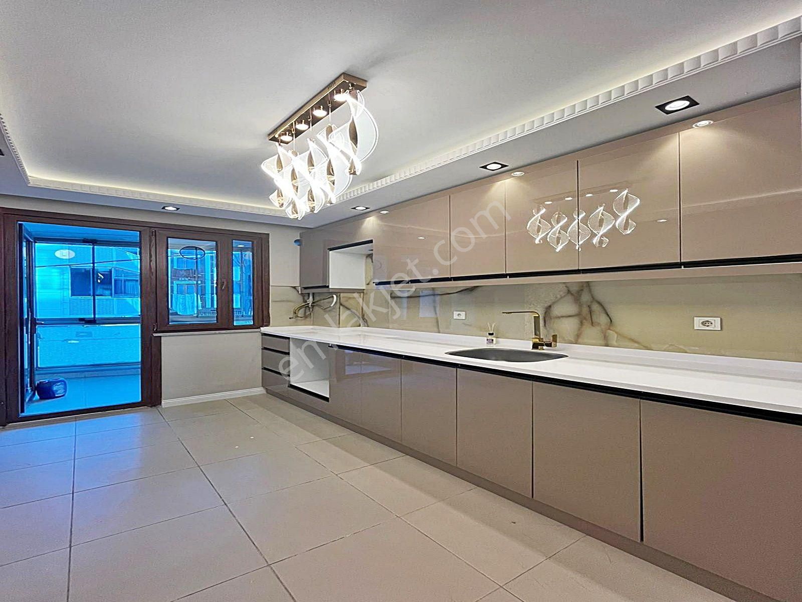 ! Meydana 5 Dakika !yeni Binada Sıfır 3+1 Geniş Daire Alıcısını Bekliyor !!! - Görsel 4