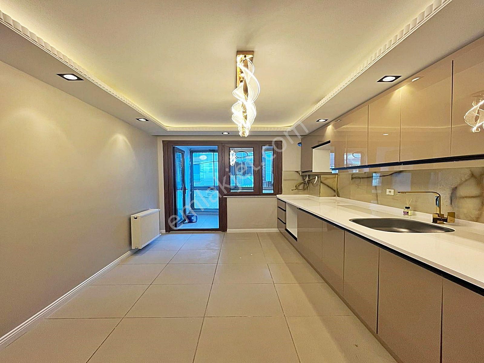 ! Meydana 5 Dakika !yeni Binada Sıfır 3+1 Geniş Daire Alıcısını Bekliyor !!! - Görsel 8