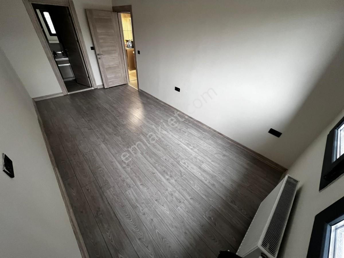 Saraycık Tokide Oturuma Hazır 2+1 Giriş Kat E.banyolu Fırsat !!! - Görsel 12