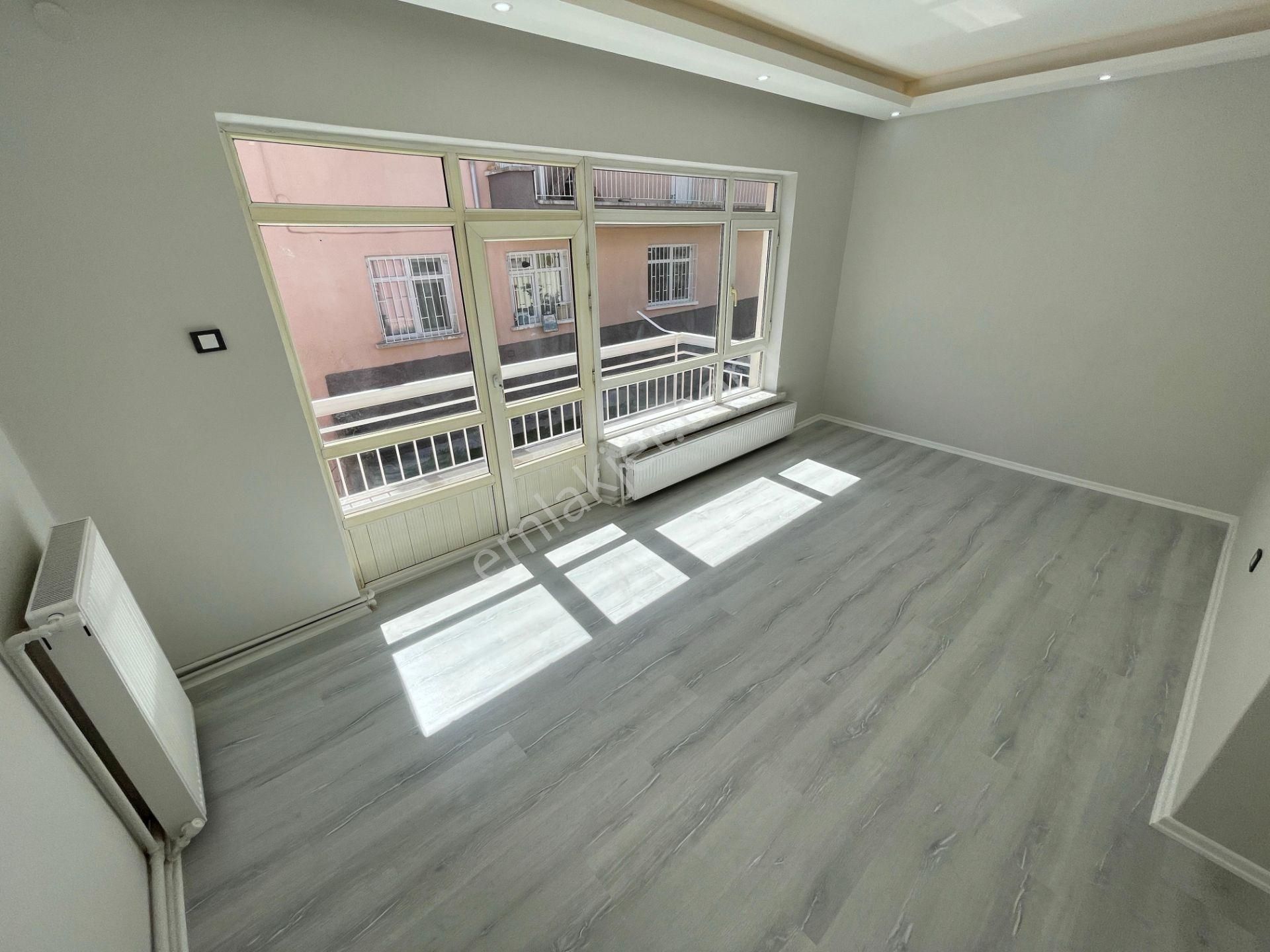 Tepebaşı'nda Bağımsız Katta Full Yapılı 3+1 Daire - Görsel 4