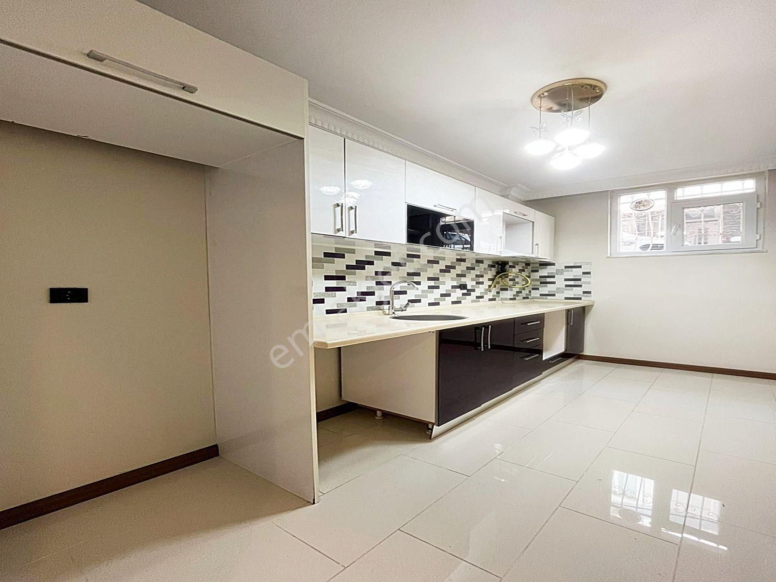 Esenyurt Mehterçeşme Mahallesinde Metrobüse Yakın İçi Dekorlu Yüksek Giriş 2+1 Daire - Görsel 11