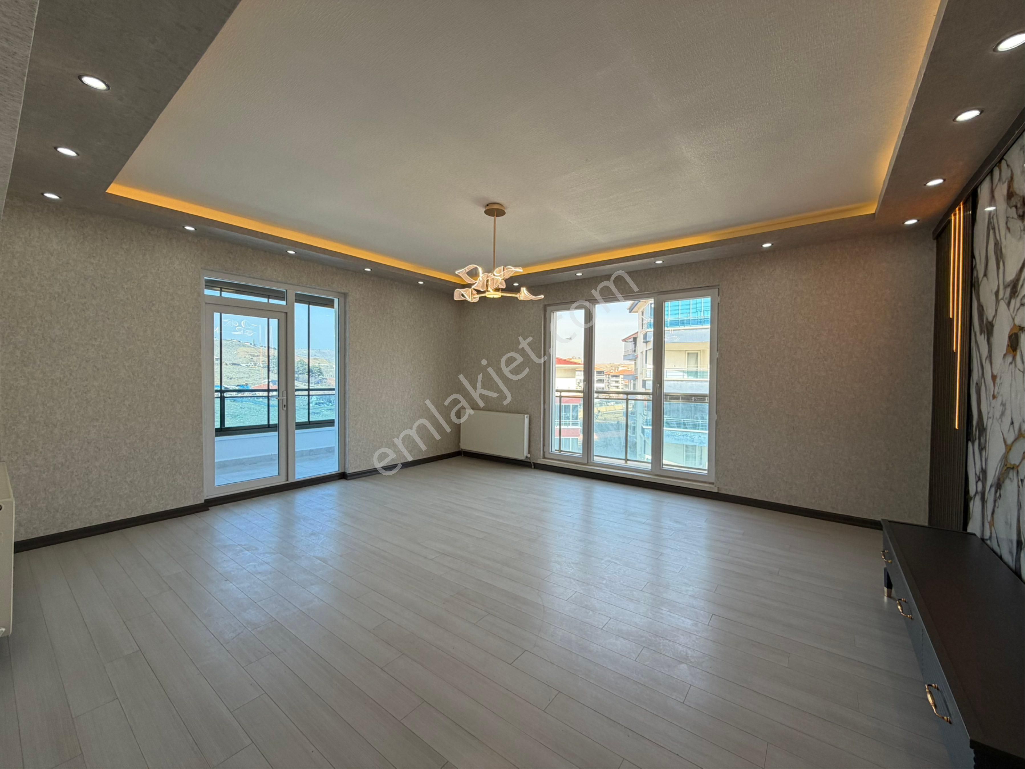 Öz.maşallah'dan Kök Tapulu 3+1 Ebeveyn Banyolu Ortta Katta Ful+full Yapılı Fırsatt - Görsel 5