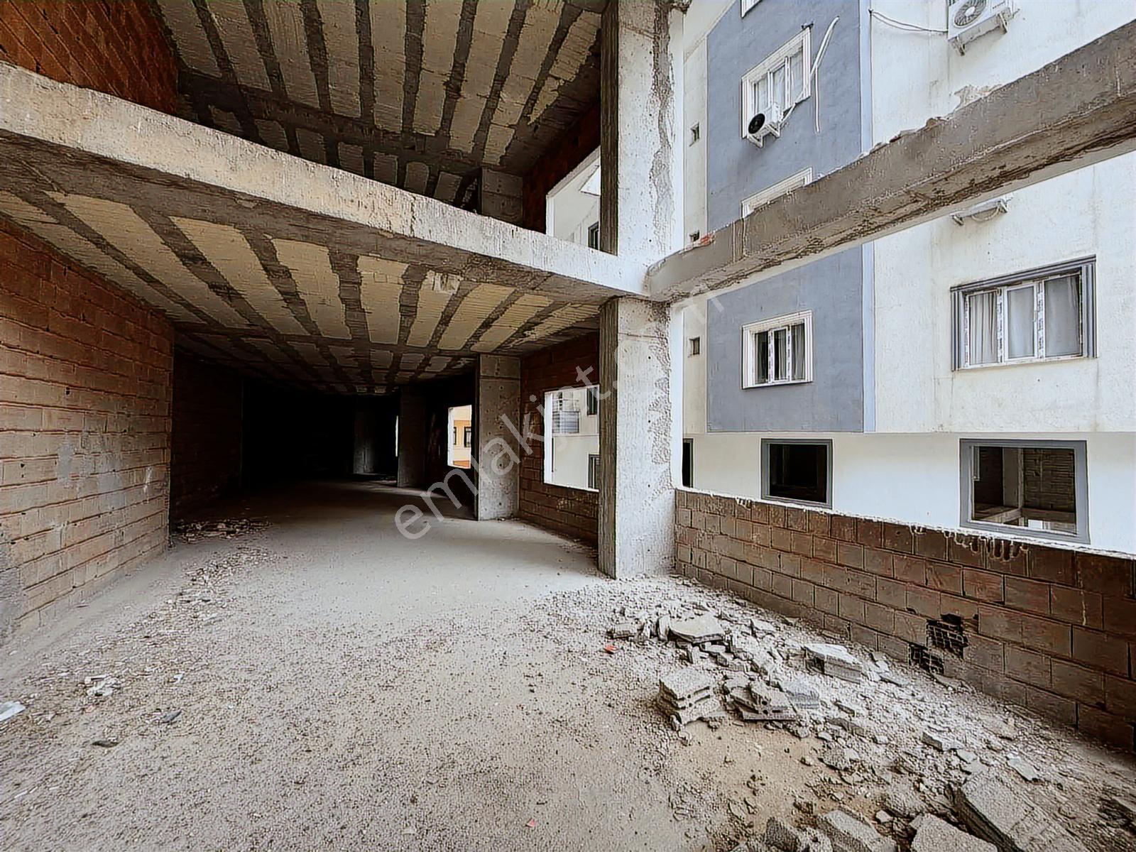 Azk'den Tüm Sektöre Uygun Merkezi Lokasyonda Satılık Dükkan - Görsel 11