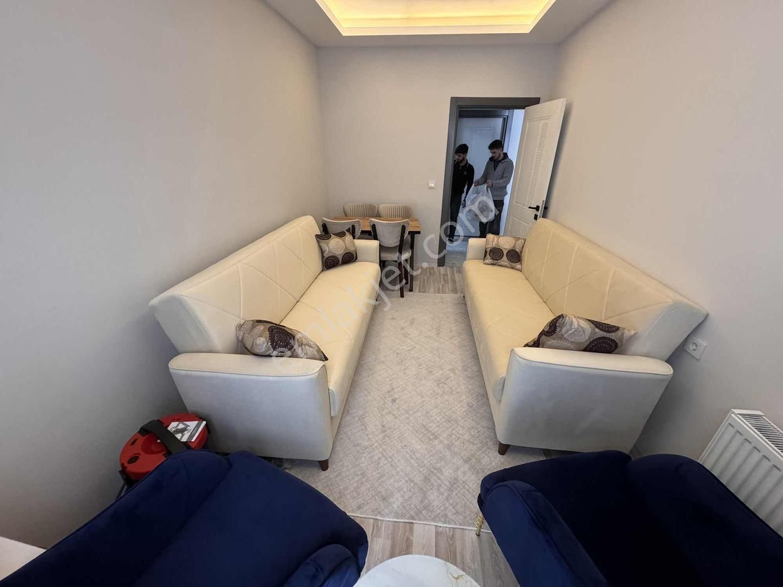 Azk'den Memur Kiracılı Yüksek Kira Getirili 2+1 Daire Satışta - Görsel 21