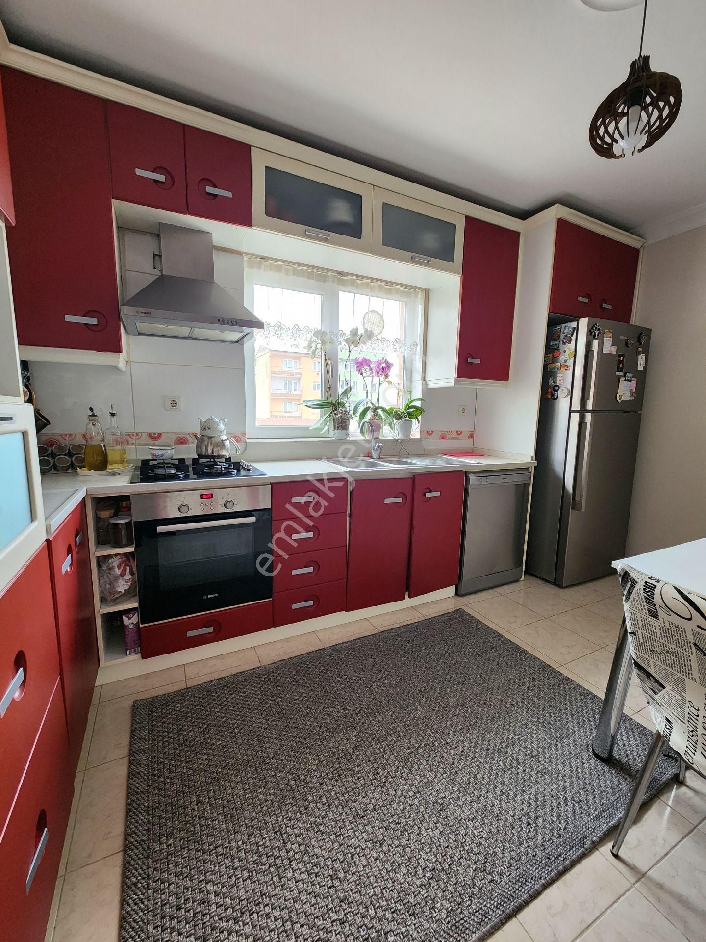 Merkezi Konumda, Ferah, Bakımlı Aile Dairesi - Görsel 5