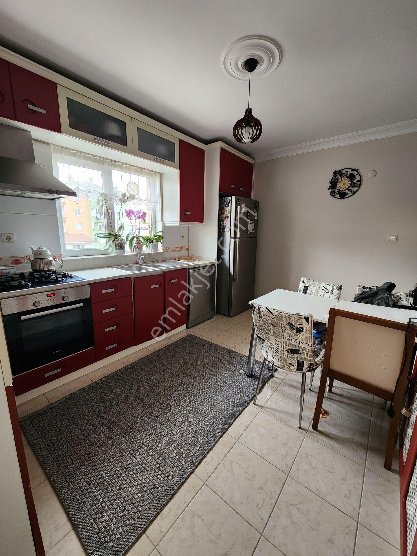 Merkezi Konumda, Ferah, Bakımlı Aile Dairesi - Görsel 6