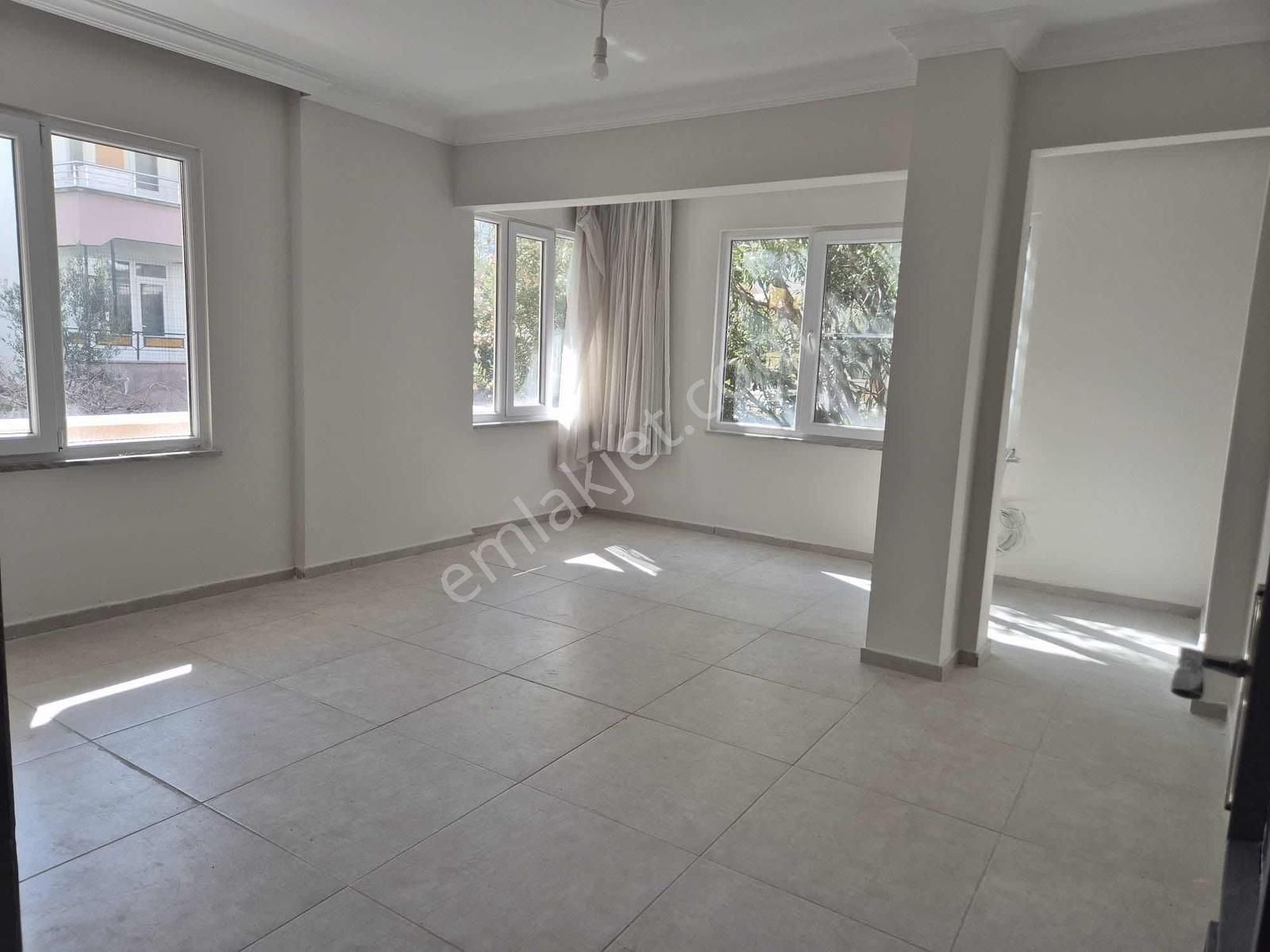 Route 10 Gayrimenkulden Sarımsaklı Merkezde Satılık Daire - Görsel 13