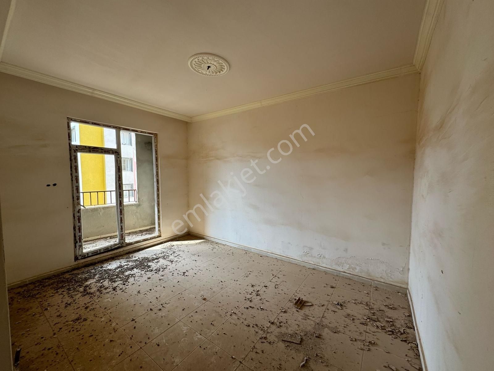 Azk'den Şehir Hastansi Araksı 1+1 Fiyatna 3+1 Dairemiz Satılıktr - Görsel 3