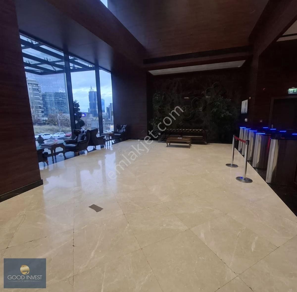 Şehrin Merkezinde Çankaya Da 1071 Usta Plazada Kiralık Köşe Ofis - Görsel 16