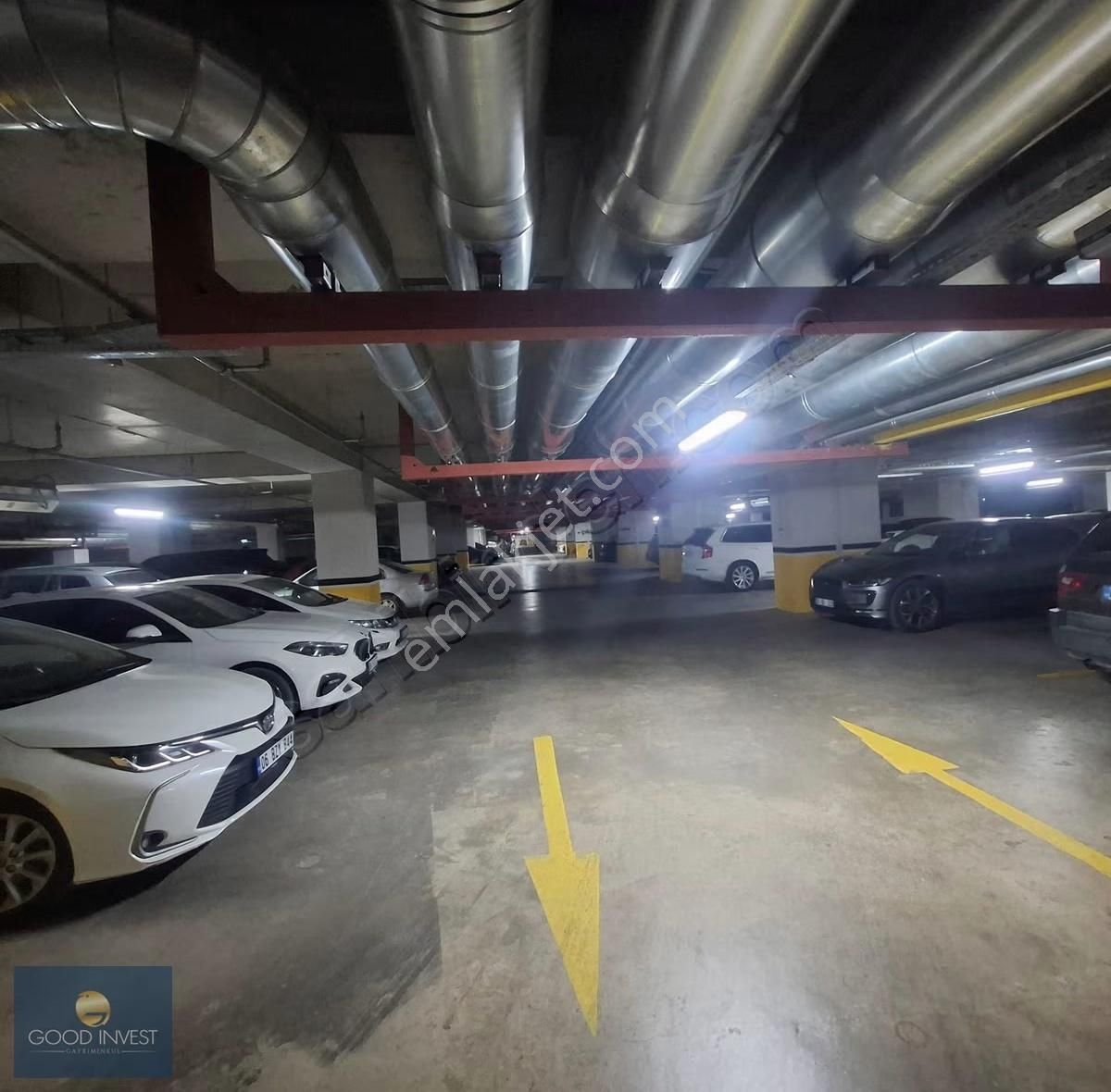 Şehrin Merkezinde Çankaya Da 1071 Usta Plazada Kiralık Köşe Ofis - Görsel 21