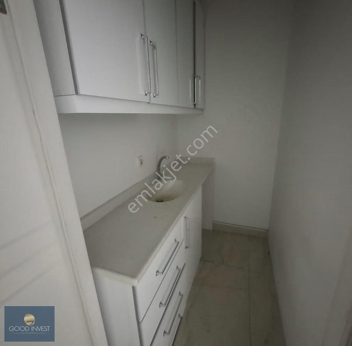 Şehrin Merkezinde Çankaya Da 1071 Usta Plazada Kiralık Köşe Ofis - Görsel 4