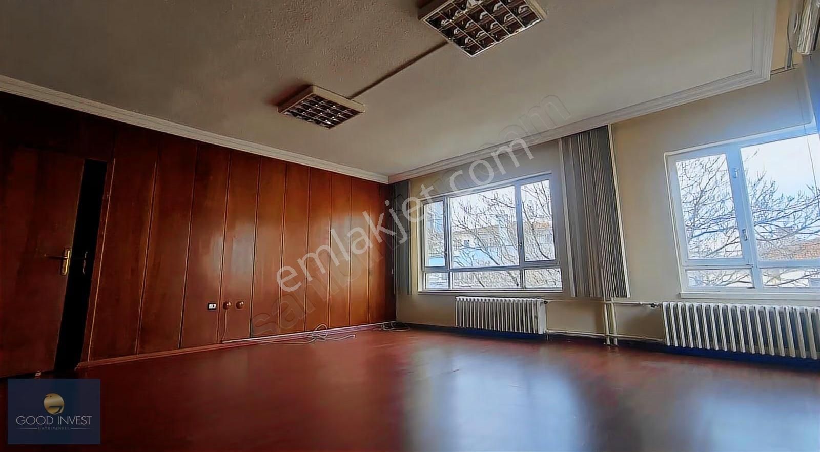 Bestekar Sokakda Klimalı, Asansörlü, Otoparklı 3+1 Kiralık Ofis - Görsel 10