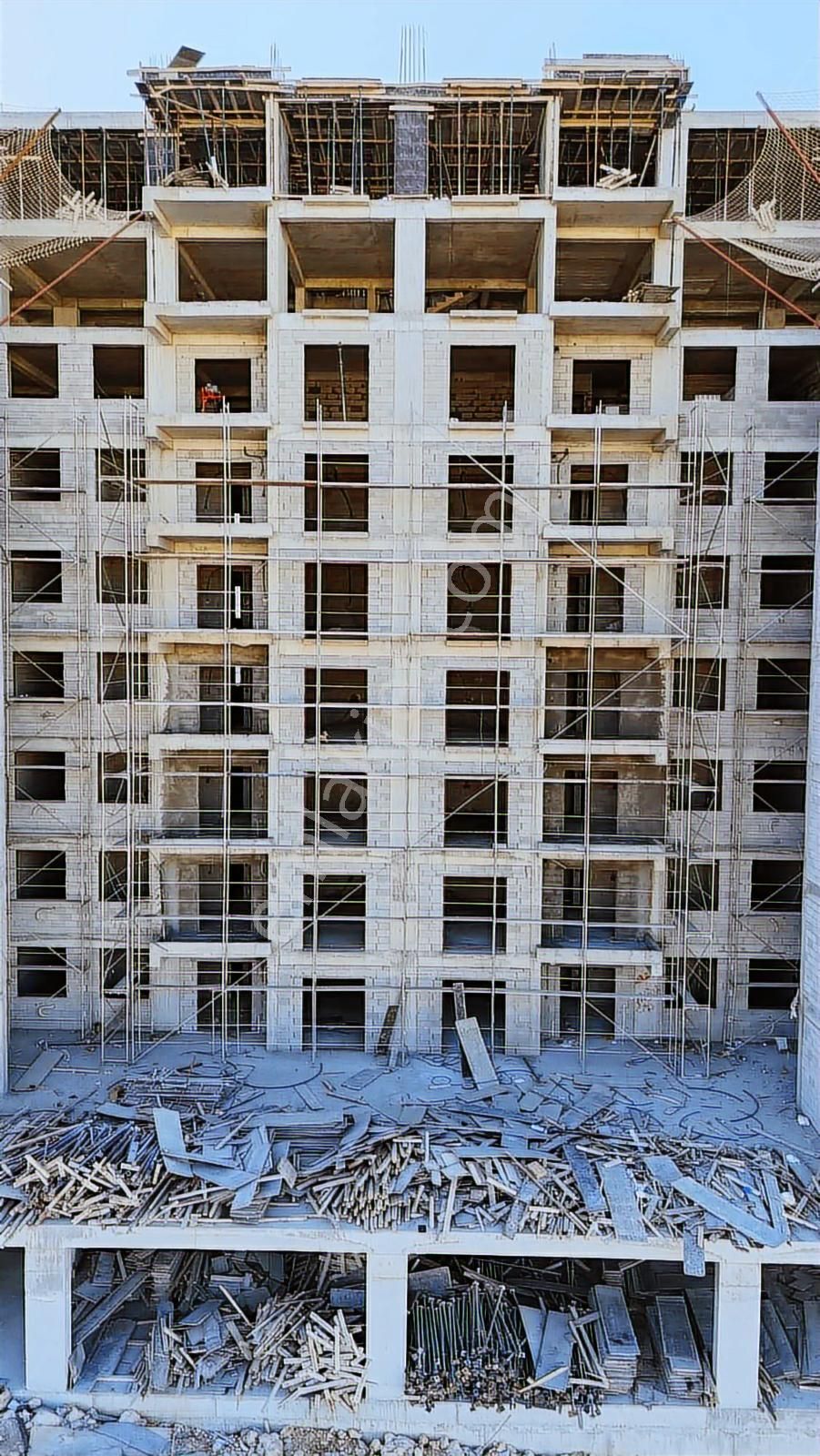 Azk'den Hastanenin Dibinde 2 M Peşinat İle Ev Sahibi Yapıyoruz - Görsel 4