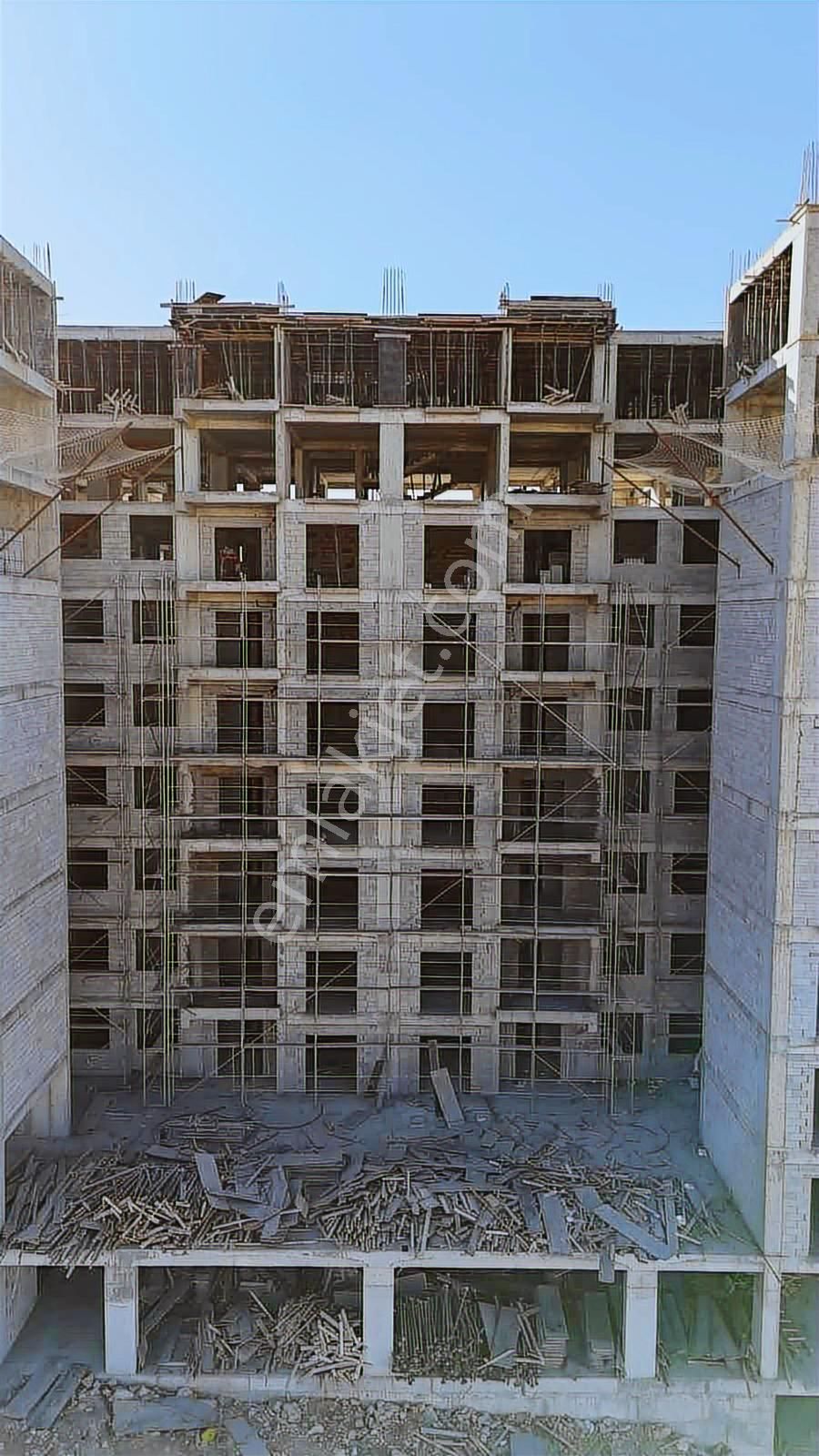 Azk'den Hastanenin Dibinde 2 M Peşinat İle Ev Sahibi Yapıyoruz - Görsel 2