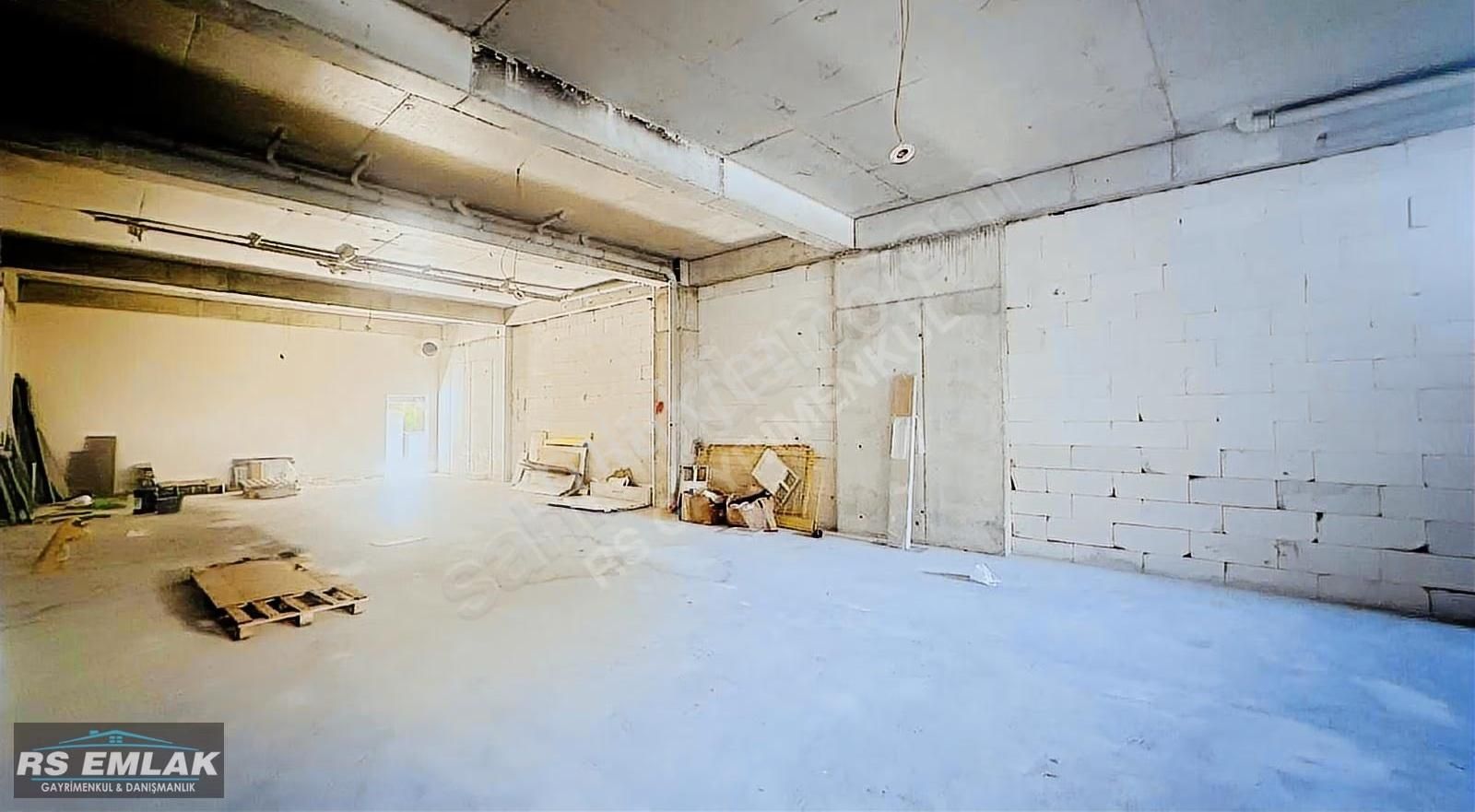 Lentus Özlüce'de Sıfır, 270m² Kiralık Dükkan & Mağaza - Görsel 4