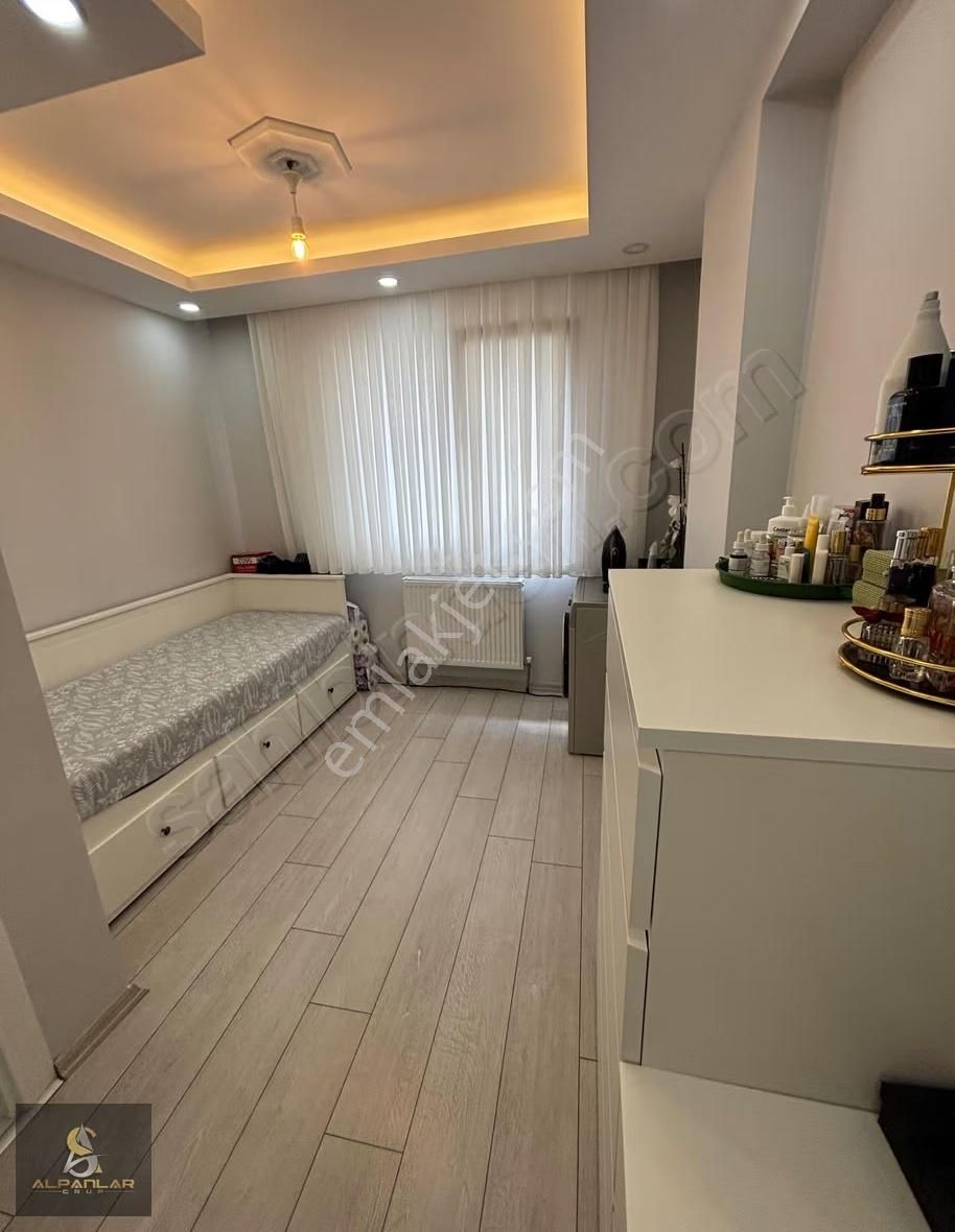 Sefaköy Gültepe Mah.4+2 Dublex 190m2 Satılık Daire - Görsel 8