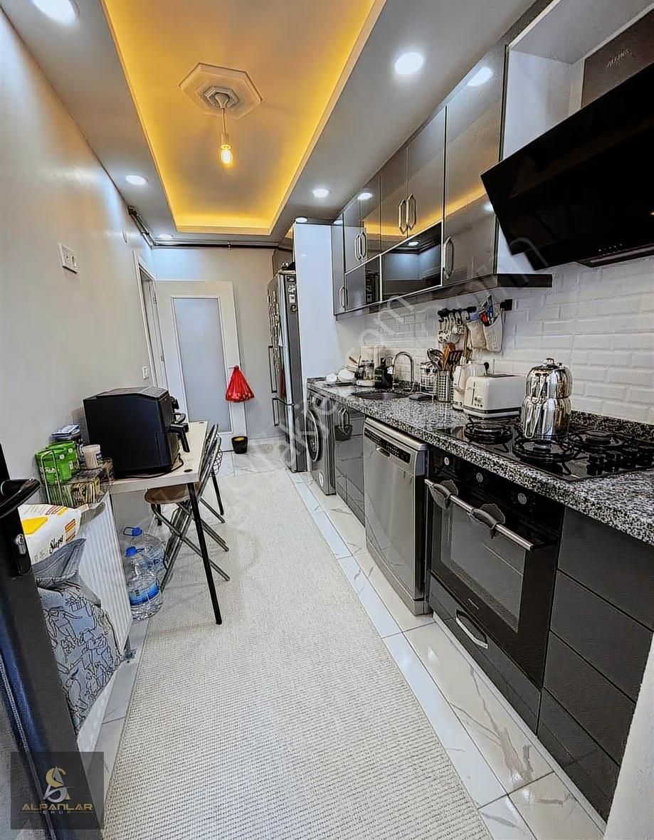 Sefaköy Gültepe Mah.4+2 Dublex 190m2 Satılık Daire - Görsel 5