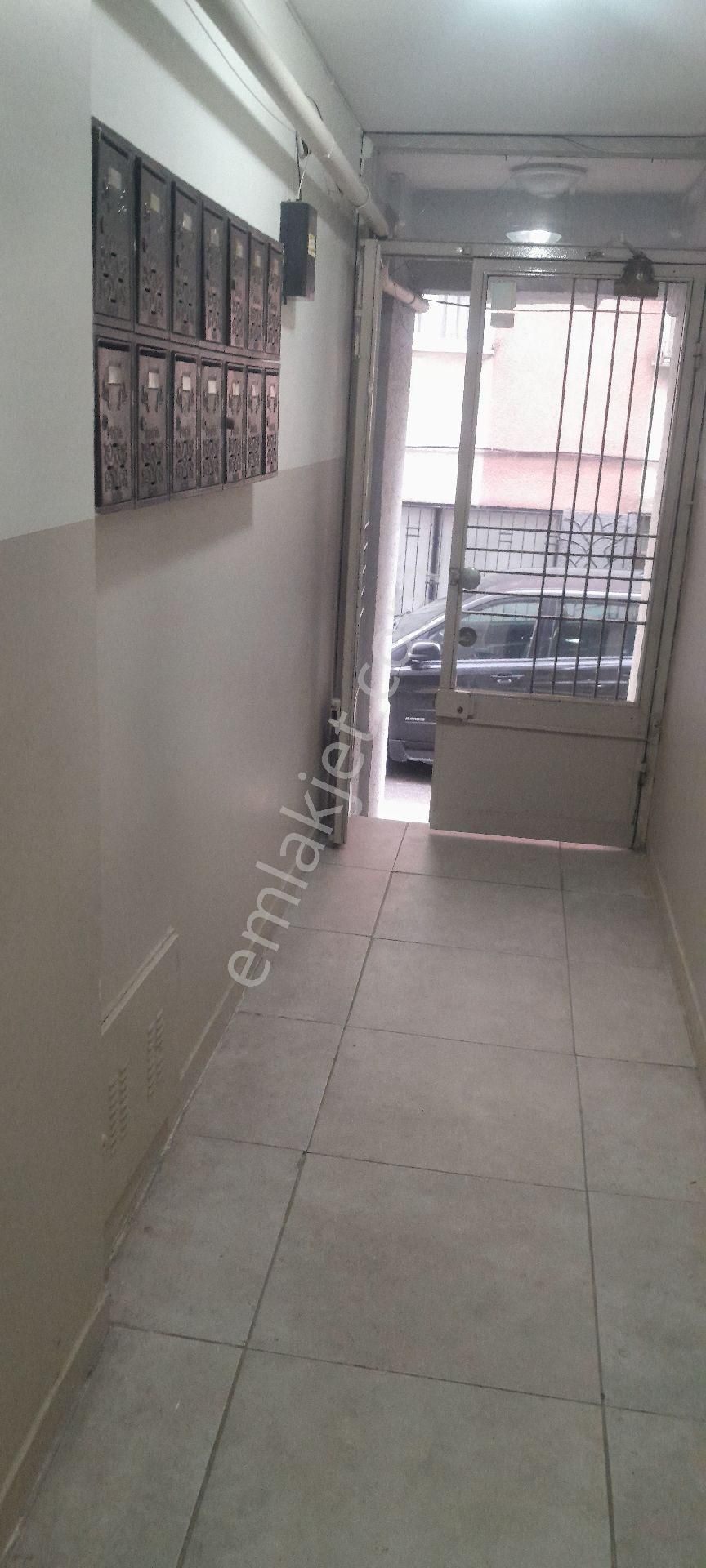 Son Kat Bakımlı Kombili Manzaralı Satılık Daire - Görsel 29