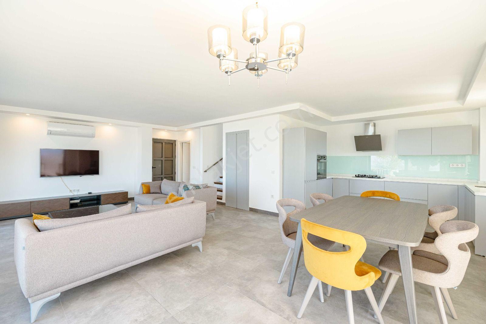 Adabükü Doktorlar Sitesi’de Deniz Manzaralı Köşe Konumlu Dubleks - Görsel 20