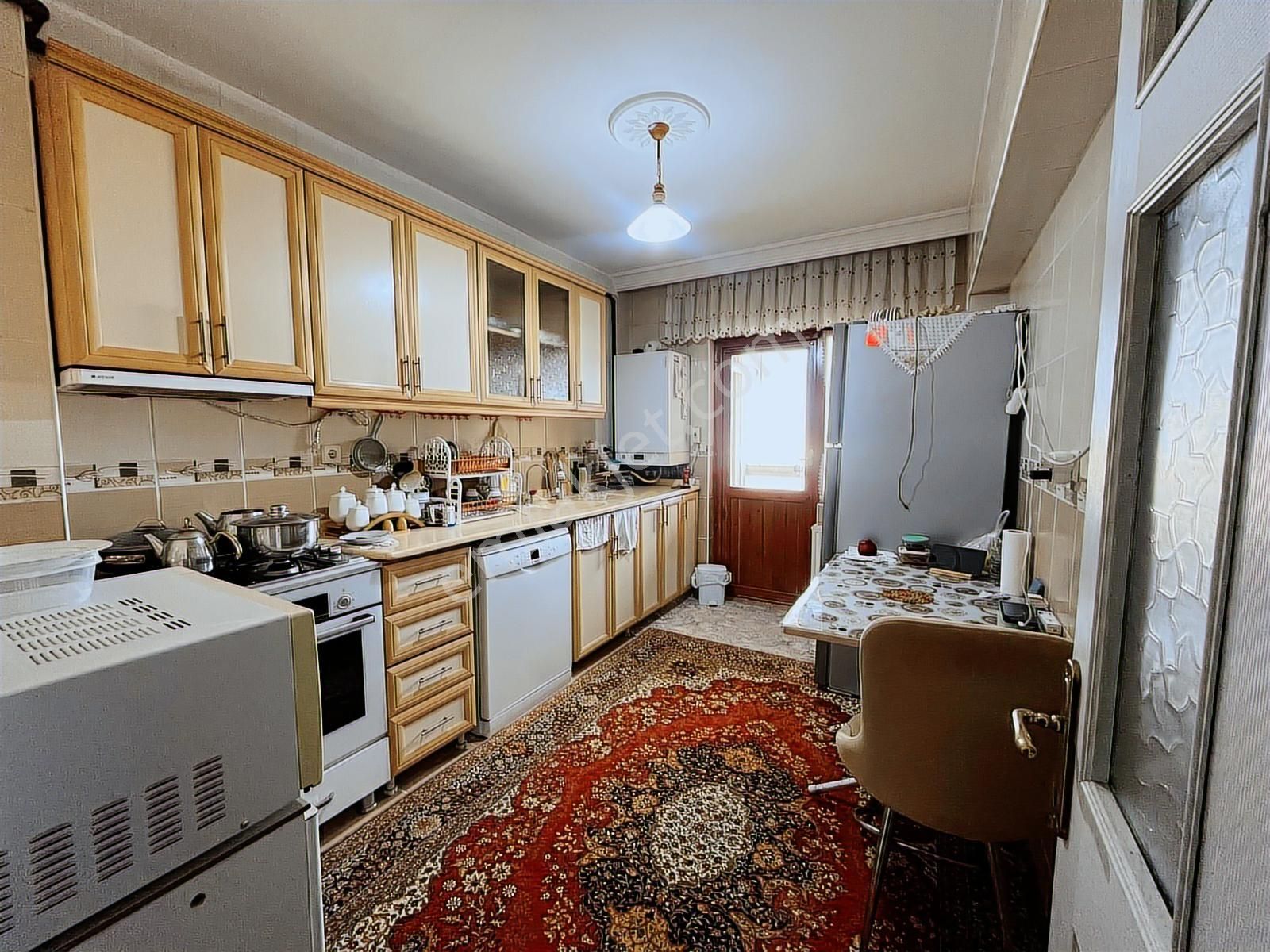 Ufuktepe Biçkin Sokakta Full Manzaralı 3+1 Asansörlü