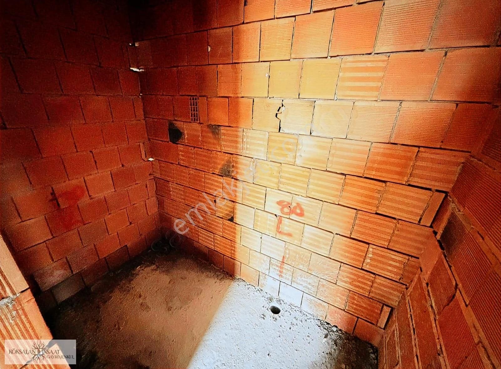 Köksalandan Küçükyalı Caddeye Yakın 4.kat 3 Cephe Açık Emsalsiz - Görsel 15