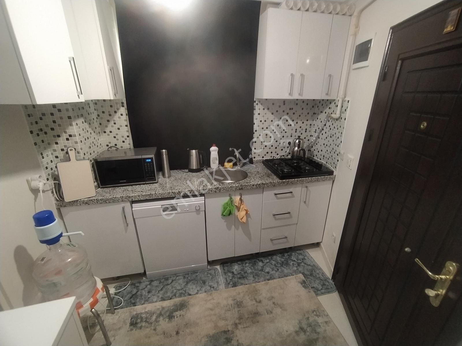 Metroya Yürüme Mesafesinde Yüksek Giriş Ön Cephe Daire - Görsel 12