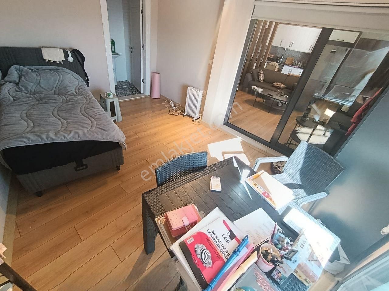 Yetkili - Pınarbaşında Deniz Manzaralı 4 Banyolu Tam Müstakil 4+1 Villa - Görsel 32