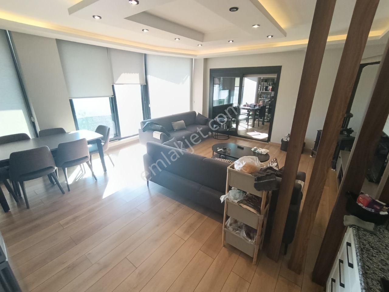 Yetkili - Pınarbaşında Deniz Manzaralı 4 Banyolu Tam Müstakil 4+1 Villa - Görsel 3