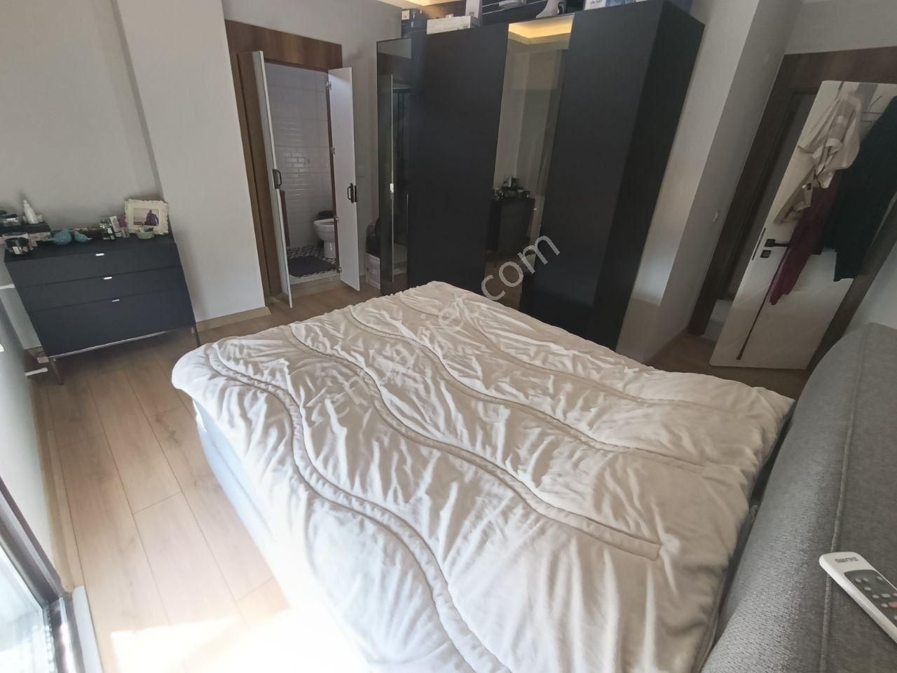 Yetkili - Pınarbaşında Deniz Manzaralı 4 Banyolu Tam Müstakil 4+1 Villa - Görsel 17