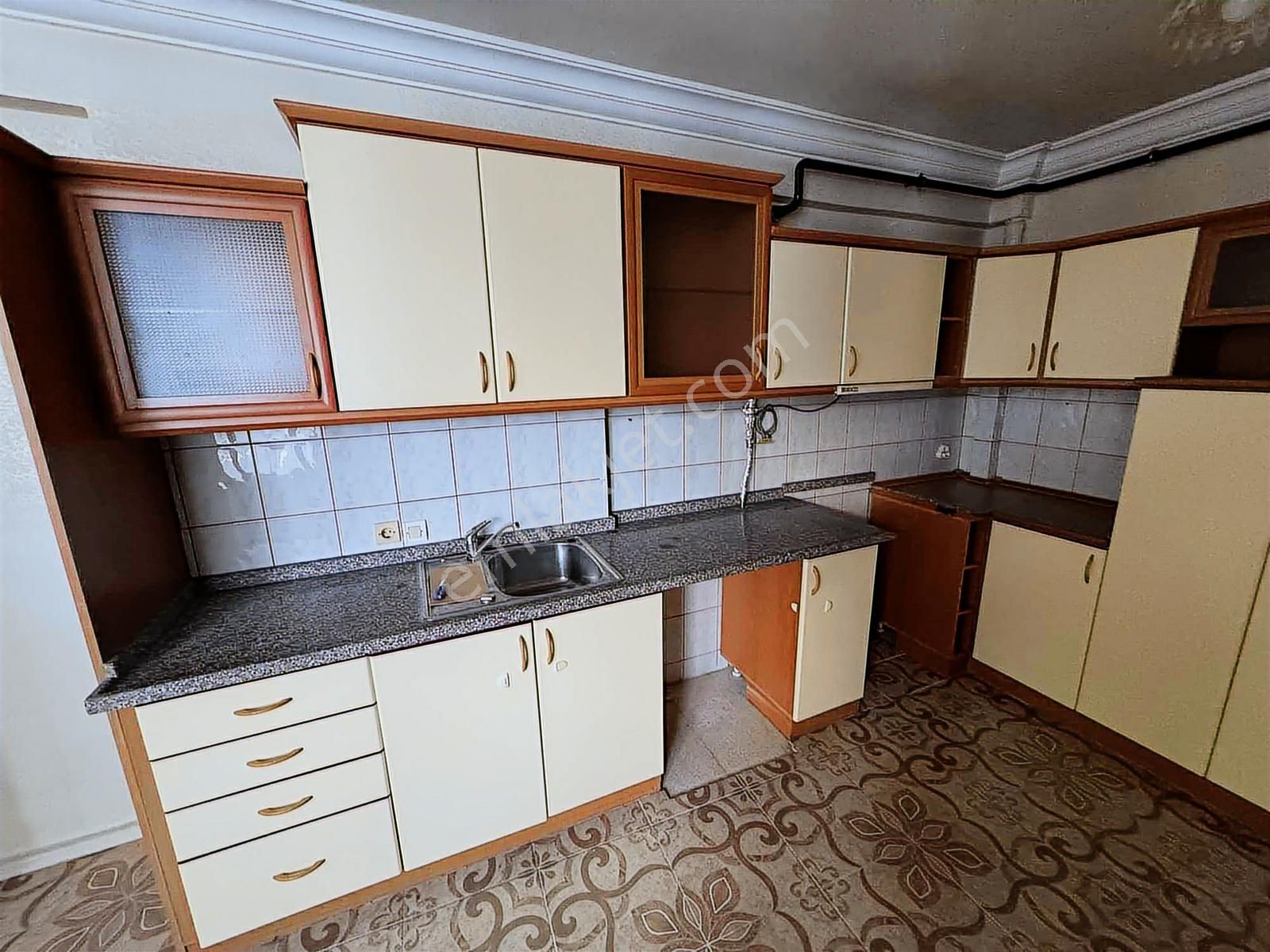 Huzurevlerinde Semt Pazar Batısı | Geniş Oturum 3+1 Kapalı Mutfk - Görsel 3