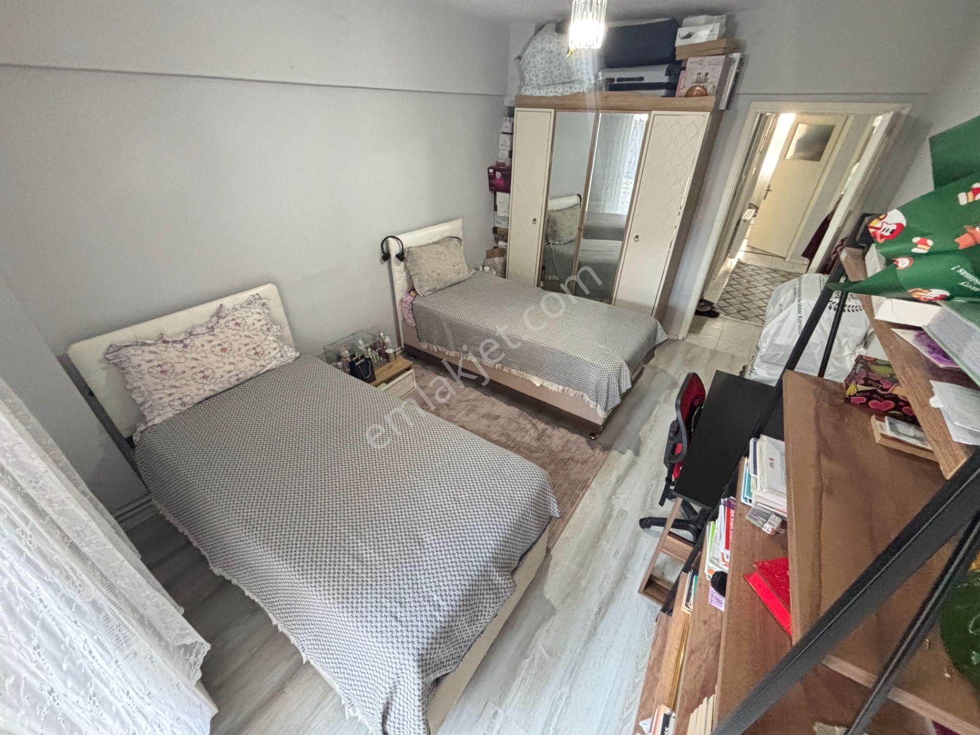 ▀mera Emlaktan Diş Hast Yakını 2+1 Ayrı Mutfak Çift Cephe Daire - Görsel 4