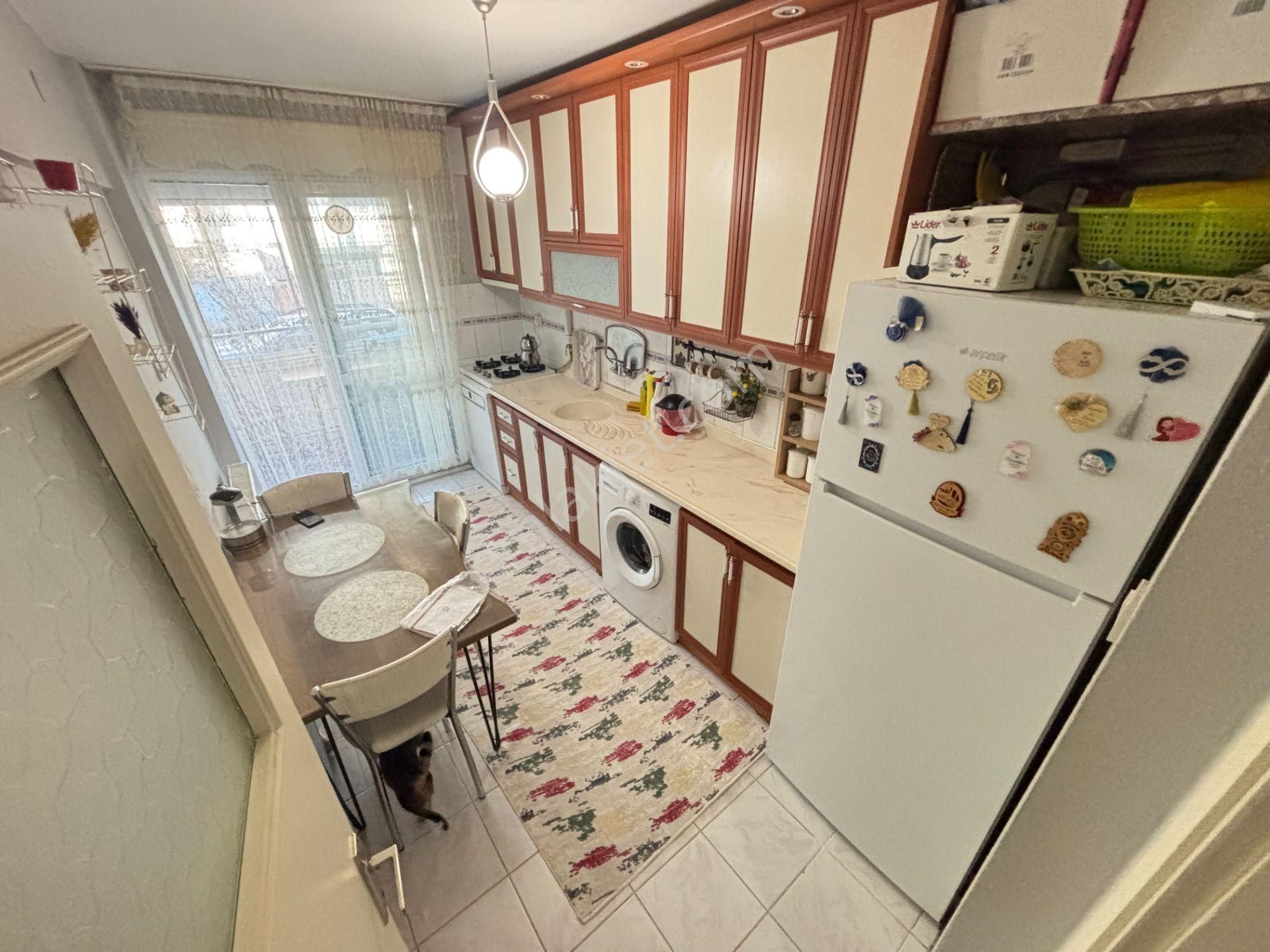 ▀mera Emlaktan Diş Hast Yakını 2+1 Ayrı Mutfak Çift Cephe Daire - Görsel 17