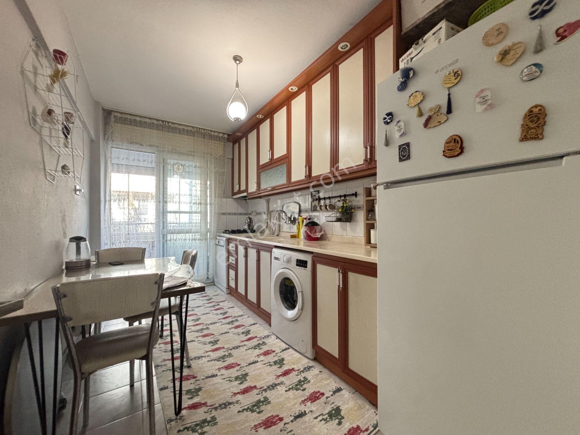 ▀mera Emlaktan Diş Hast Yakını 2+1 Ayrı Mutfak Çift Cephe Daire - Görsel 16