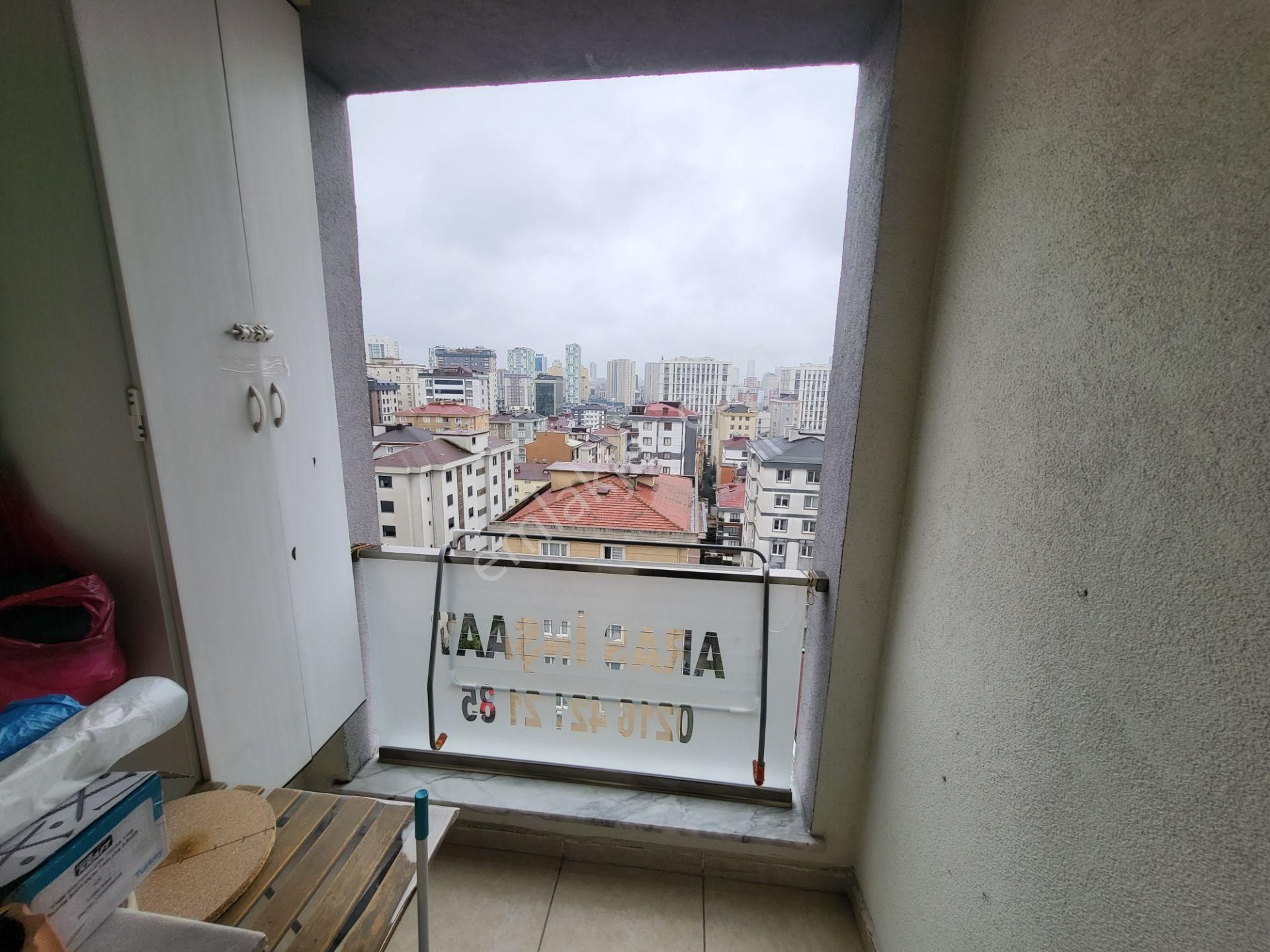 Ümraniye'de 2+1, 70m² Net, Güney Cephe, Eşyasız Kiralık Daire - Görsel 30