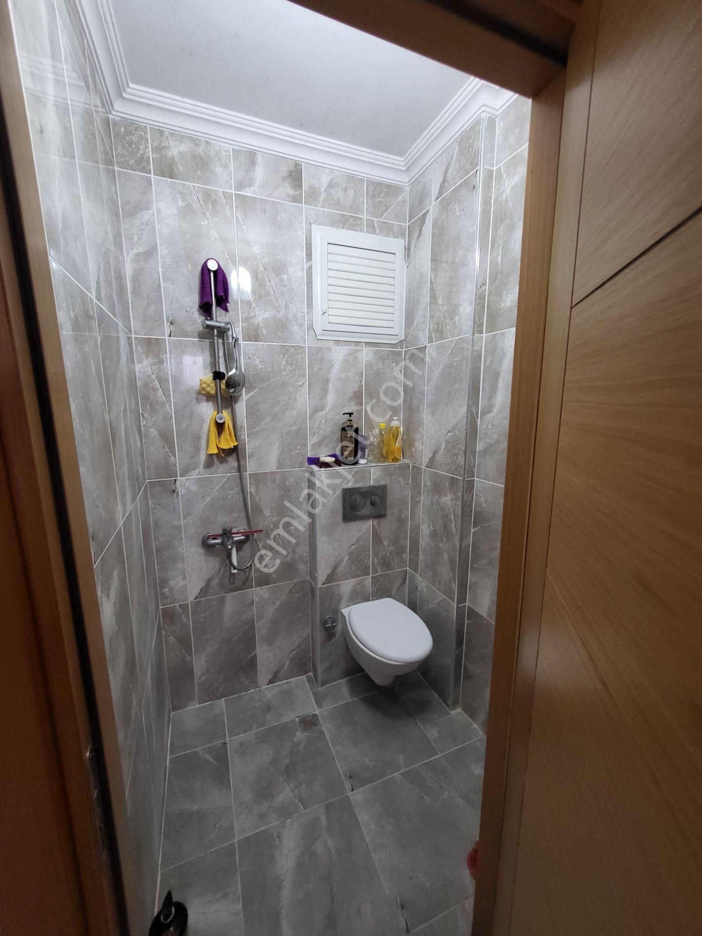 Ümraniye'de 2+1, 70m² Net, Güney Cephe, Eşyasız Kiralık Daire - Görsel 22