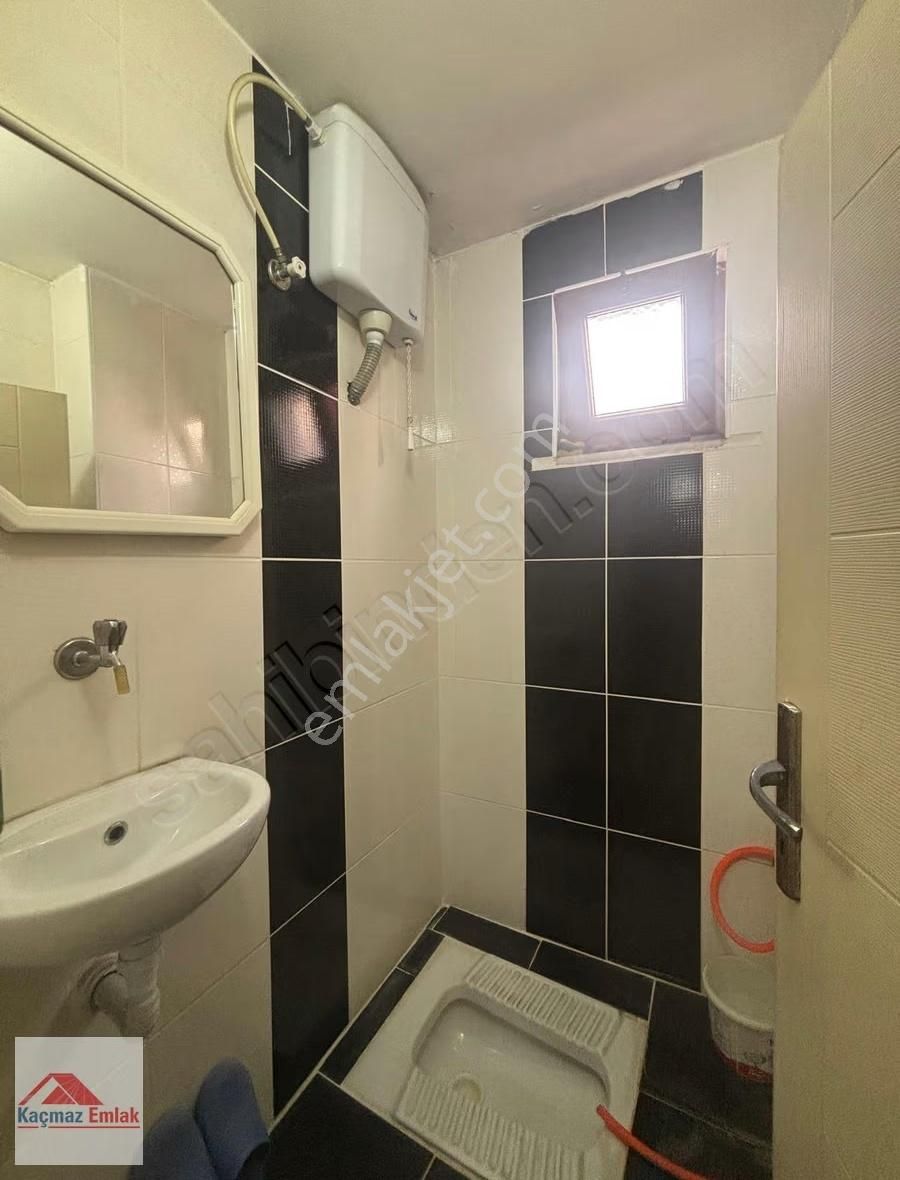 Maltepe Fındıklıda Bahçe Katı Gayet Kullanışlı Satılık 2+1 Daire - Görsel 7