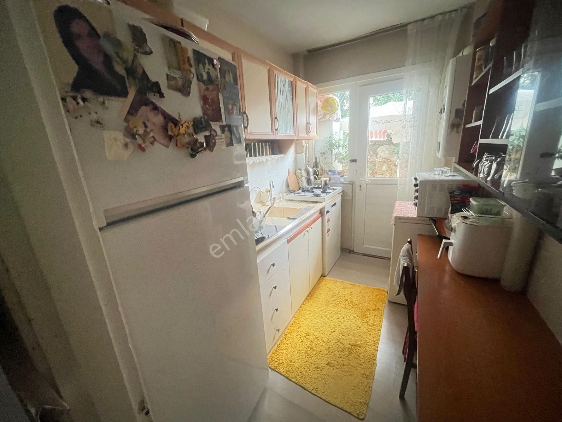 Üsküdar Ayazmada Muhteşem Lokasyonda 2+1 Ara Kat 90m² - Görsel 11