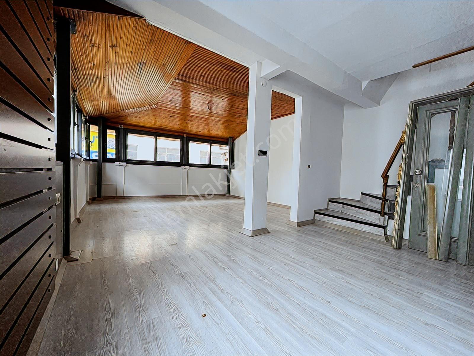 Turyaptan Şehir Merkezinde Kiralık 2 Katlı Ofis - Görsel 11