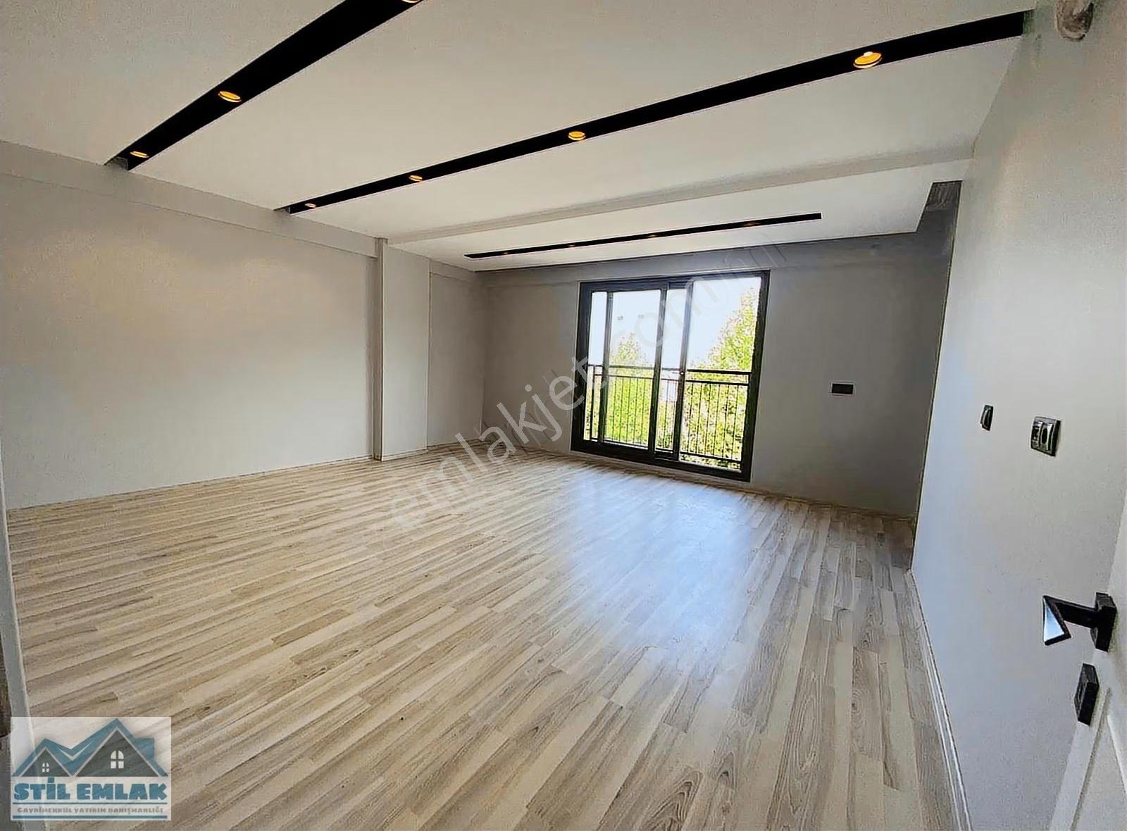 Salihli Satılık 3+1 Özel Otoparklı Daire Kurtuluş Mh. Gümüş Çayı - Görsel 13