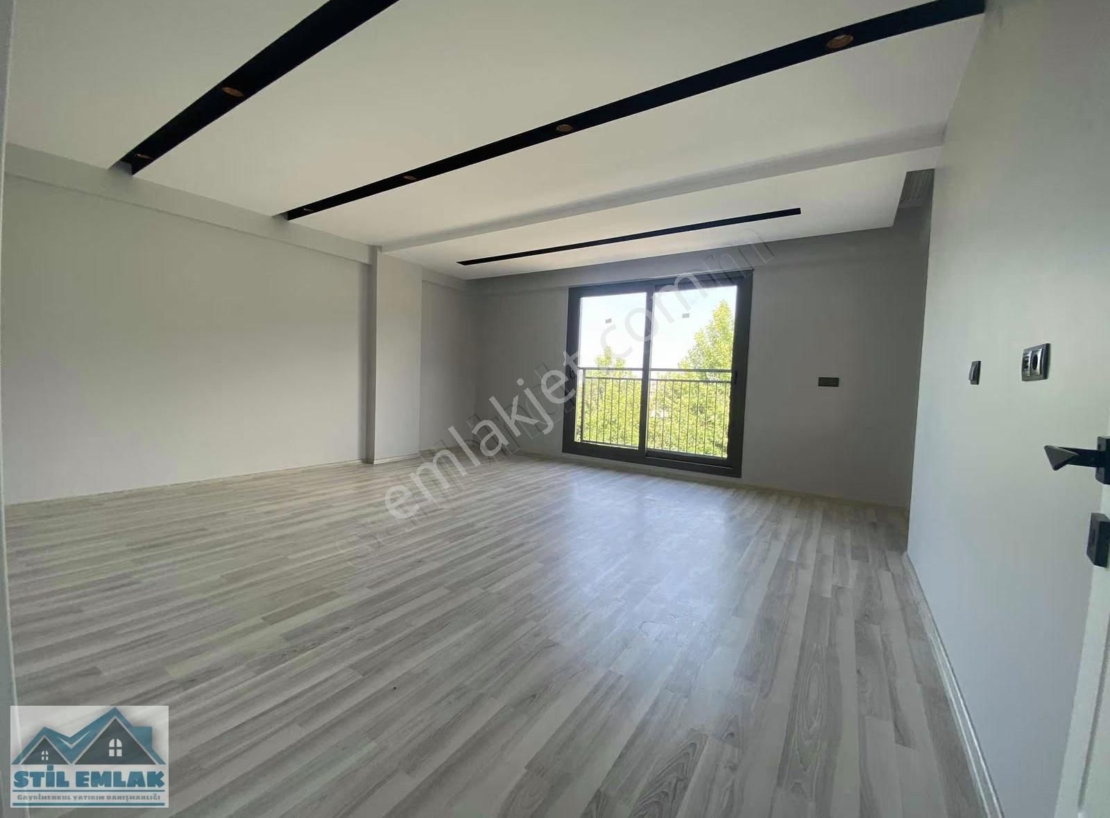 Salihli Satılık 3+1 Özel Otoparklı Daire Kurtuluş Mh. Gümüş Çayı - Görsel 6