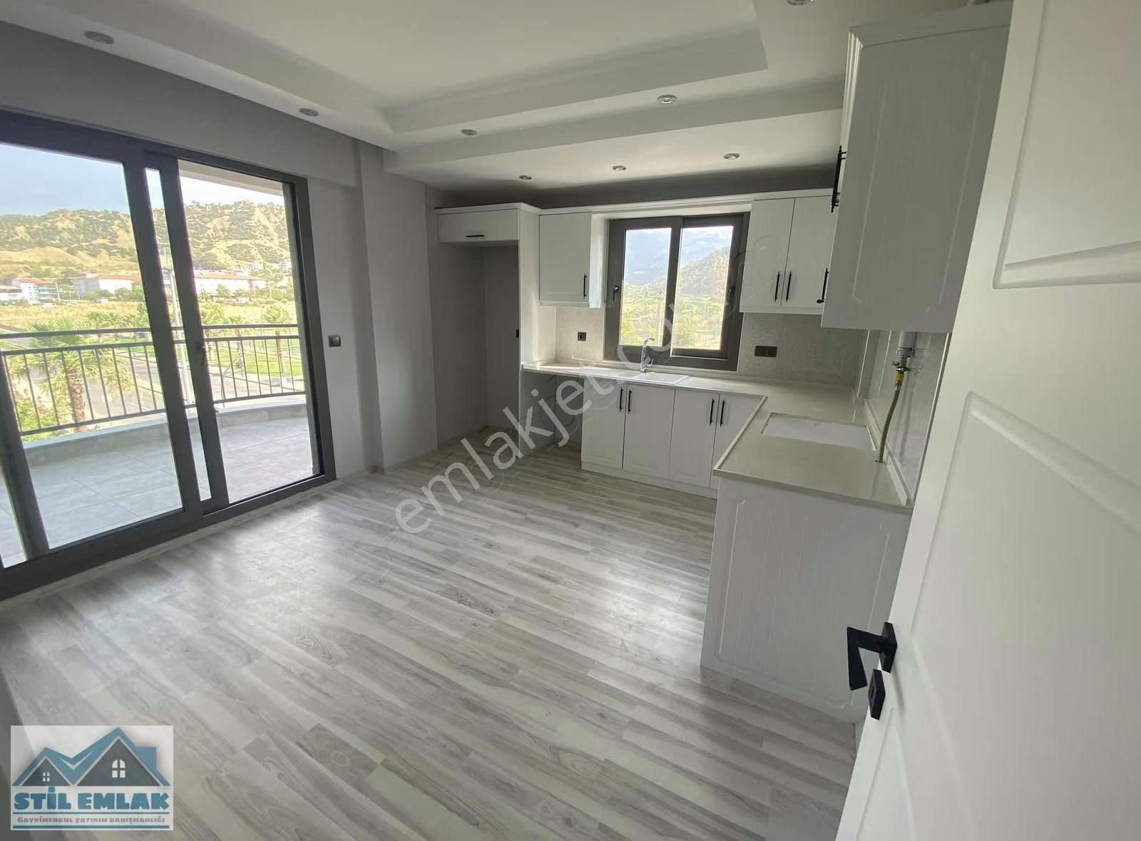 Salihli Satılık 3+1 Özel Otoparklı Daire Kurtuluş Mh. Gümüş Çayı - Görsel 19